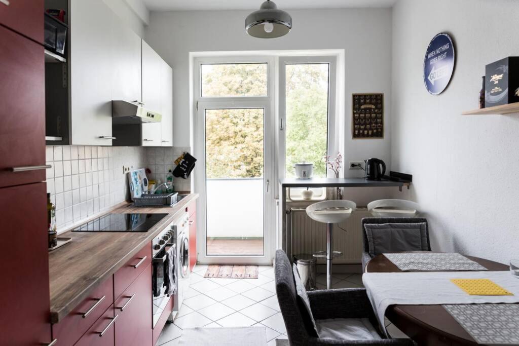דיסלדורף Beautiful Cozy 1-Room Apartment, Near Rhine מראה חיצוני תמונה